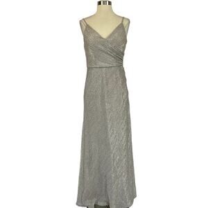 Nightway Women's Formal Dress Size 6 Silver Sleeveless Long A-Line Evening Gown